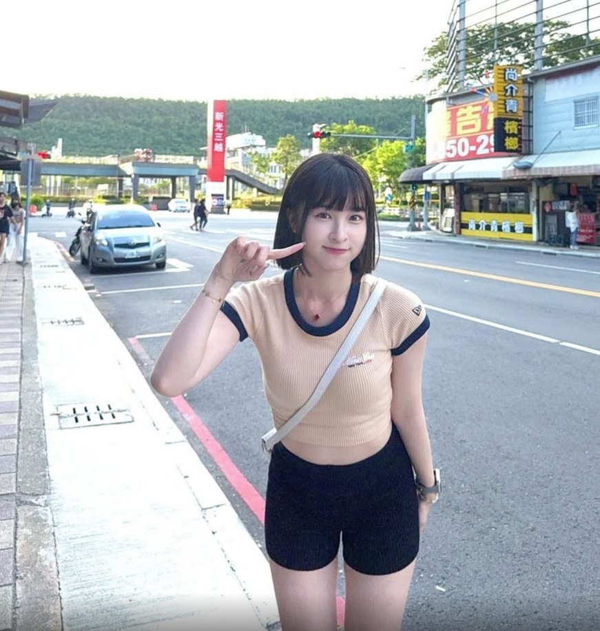 [正妹] 英文老師